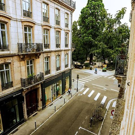 Le St Amour Elegant 2 Chambres *Wifi/Super Centre* بُيزانكون المظهر الخارجي الصورة
