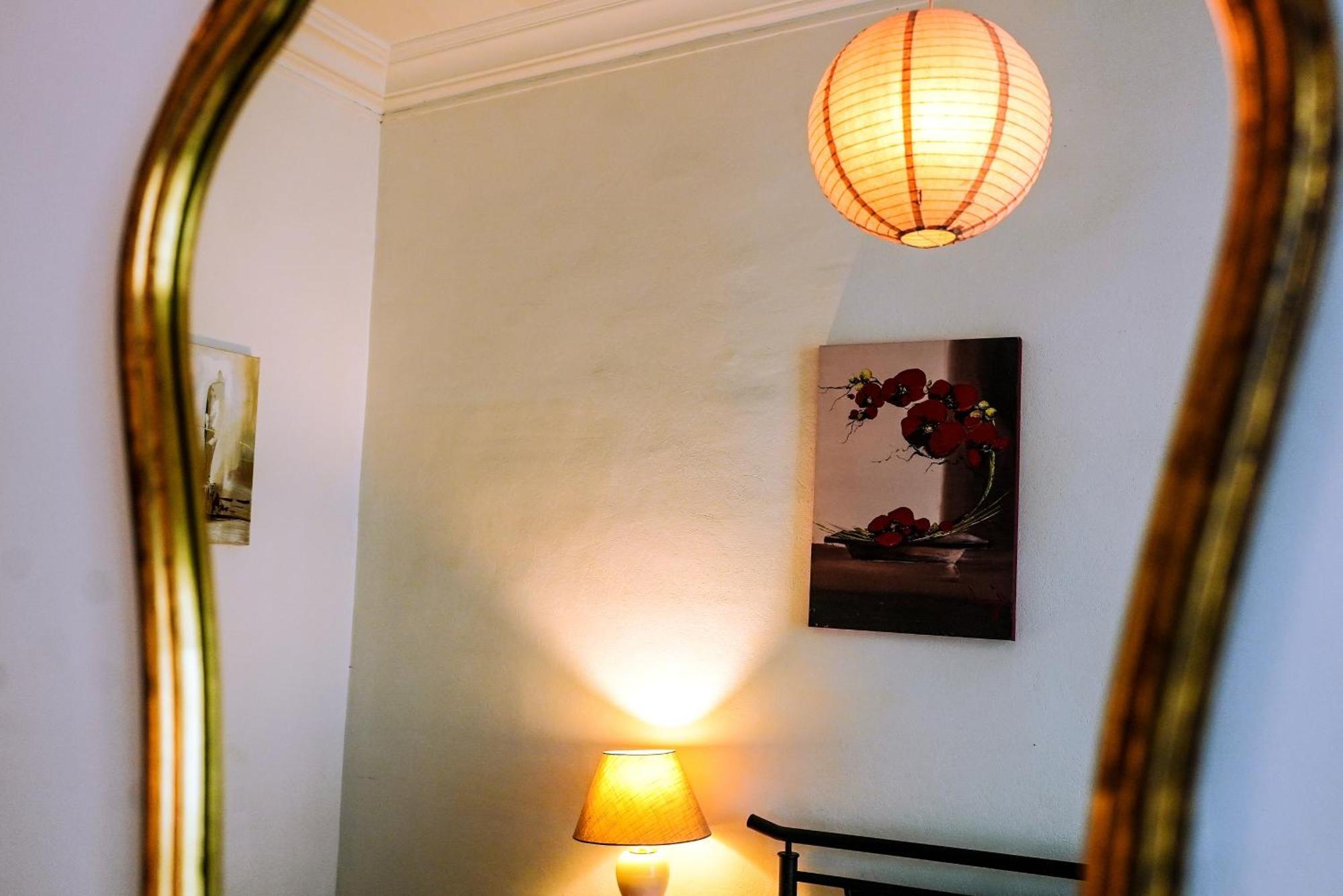 Le St Amour Elegant 2 Chambres *Wifi/Super Centre* بُيزانكون المظهر الخارجي الصورة
